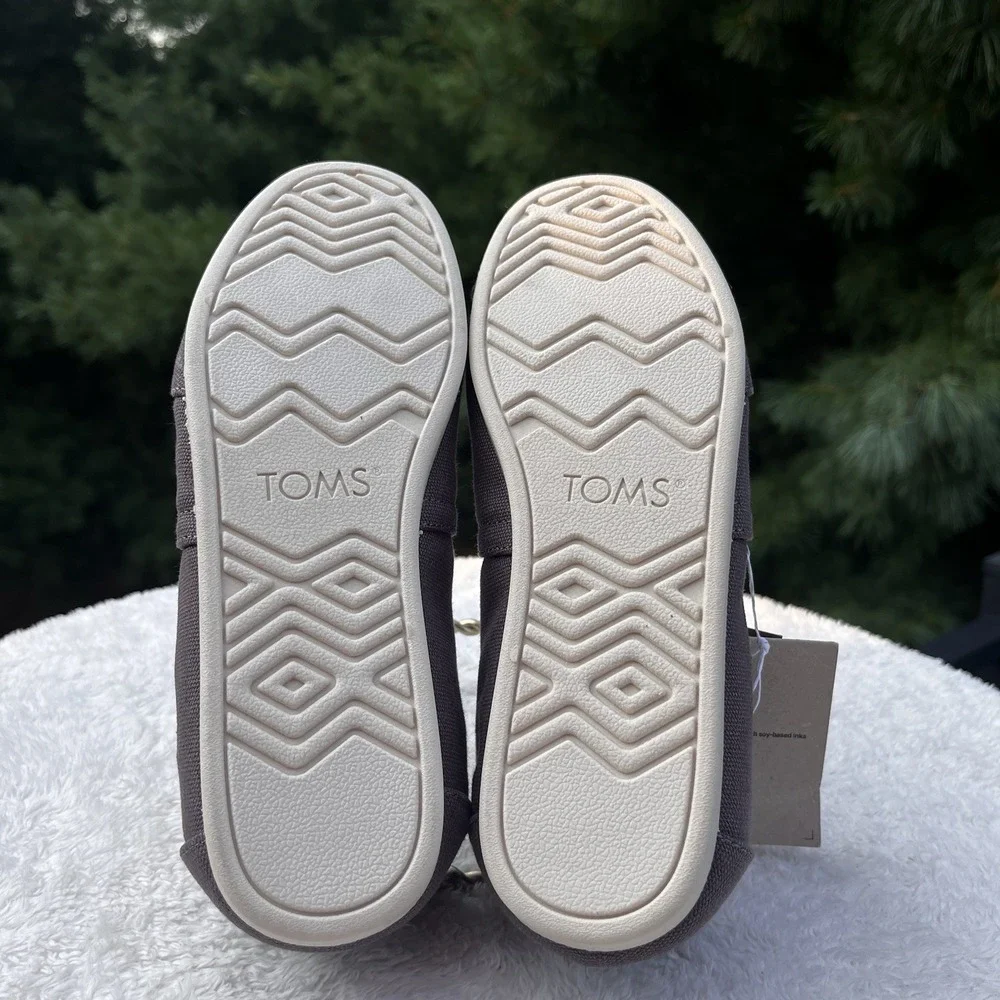 TOMS Alpargata Slip-on Canvas Shoes Mens Size 7 | 39 Ash Gray Brown New w Tags